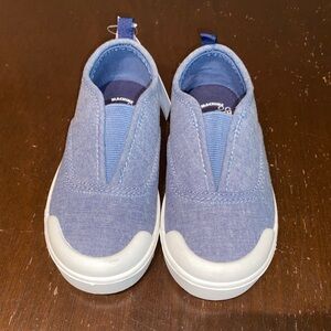 OshKosh B’Gosh Baby Girl Blue Slip on Sneakers Size 8M